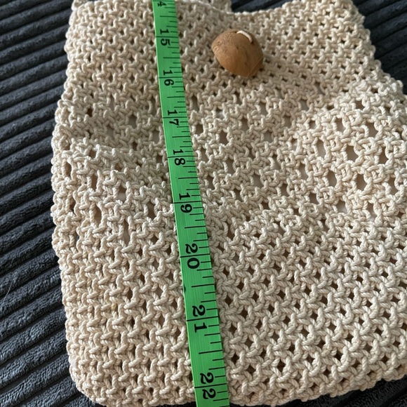 Handmade woven purse cream color wooden button hippie boho bag crochet women - Picture 5 of 8